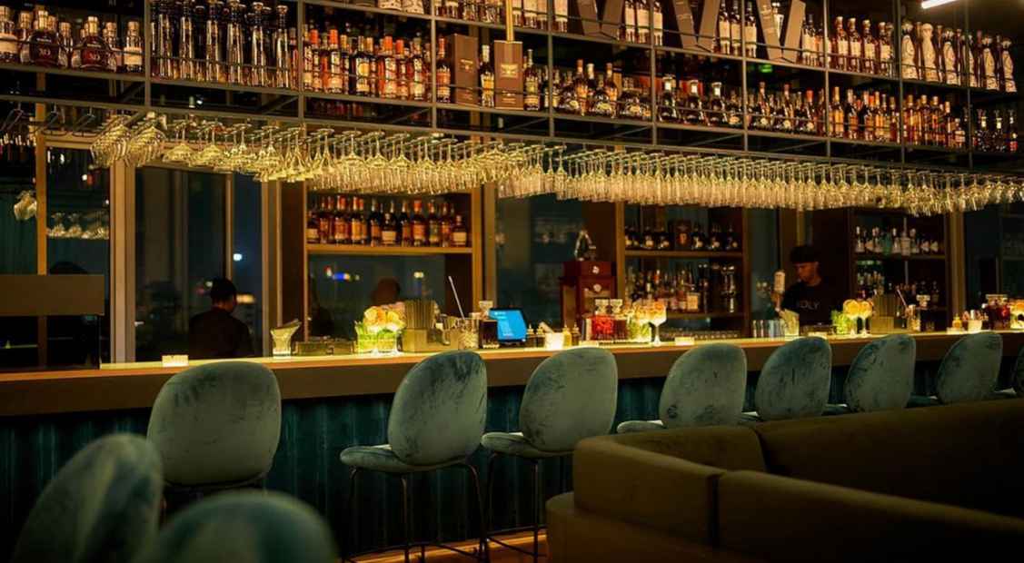 Top-5-bars-and-lounge-Kaly Lagos bar interior