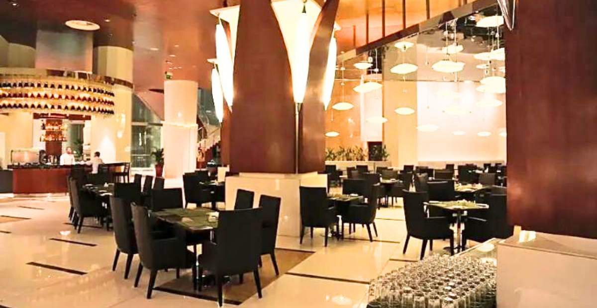 Ekaabo-restaurant-Lagos-continental-hotel
