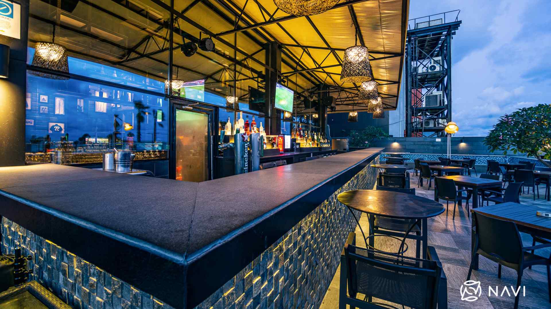 Best-bar-in-Lagos-at-Hard-Rock-Cafe-Lagos